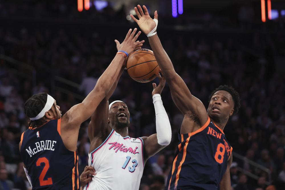 后卫在比赛 后卫在比赛