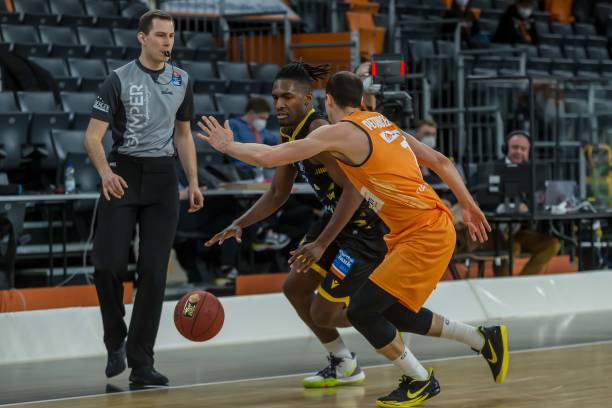 为了他能够 为了他能够