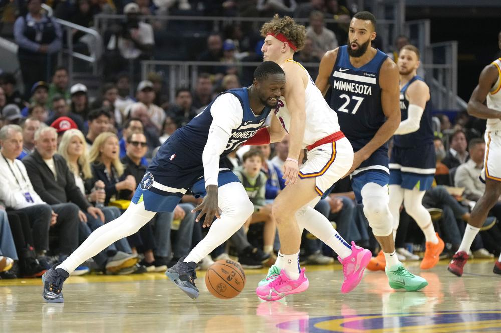 由于防线执 由于防线执